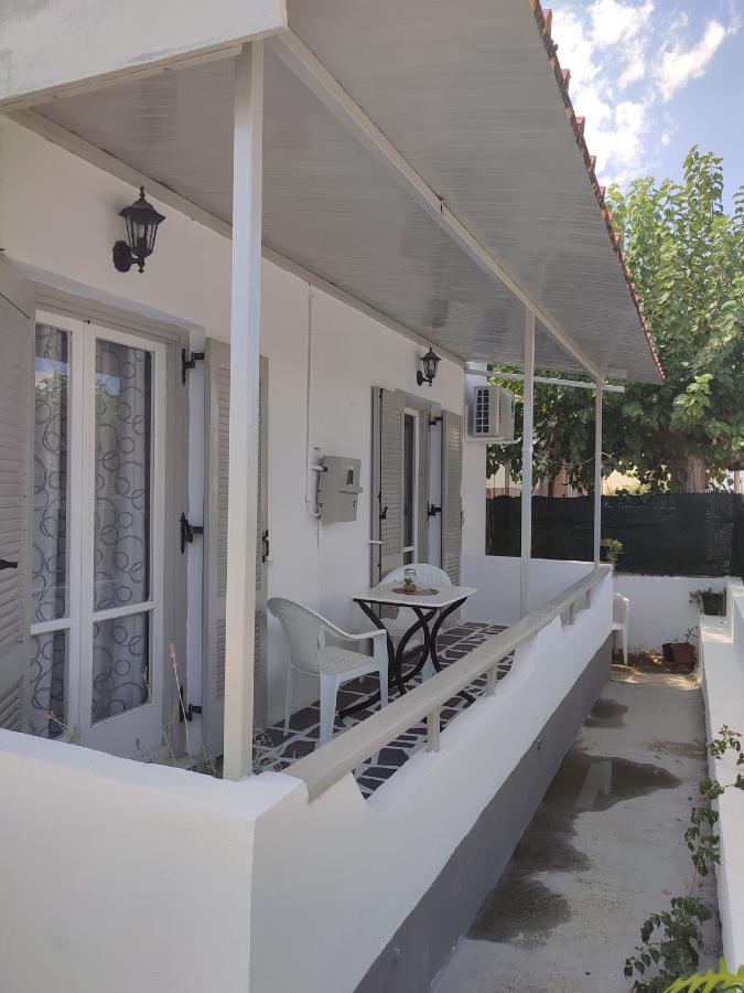 Victory'S House, 3Min Walk To Skala'S Sandy Beach Esterno foto